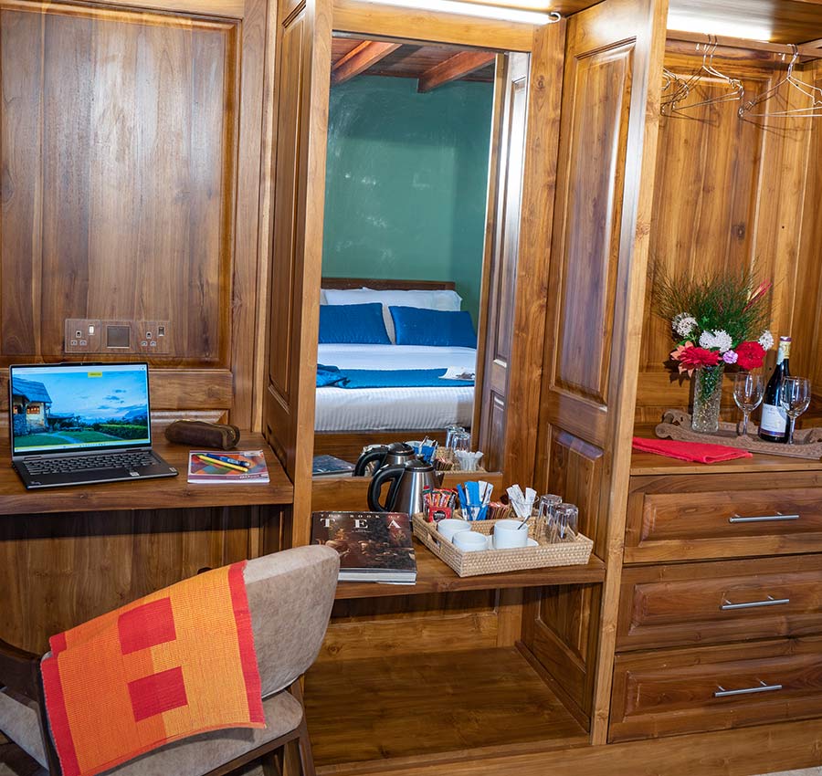 Chalet King Room
