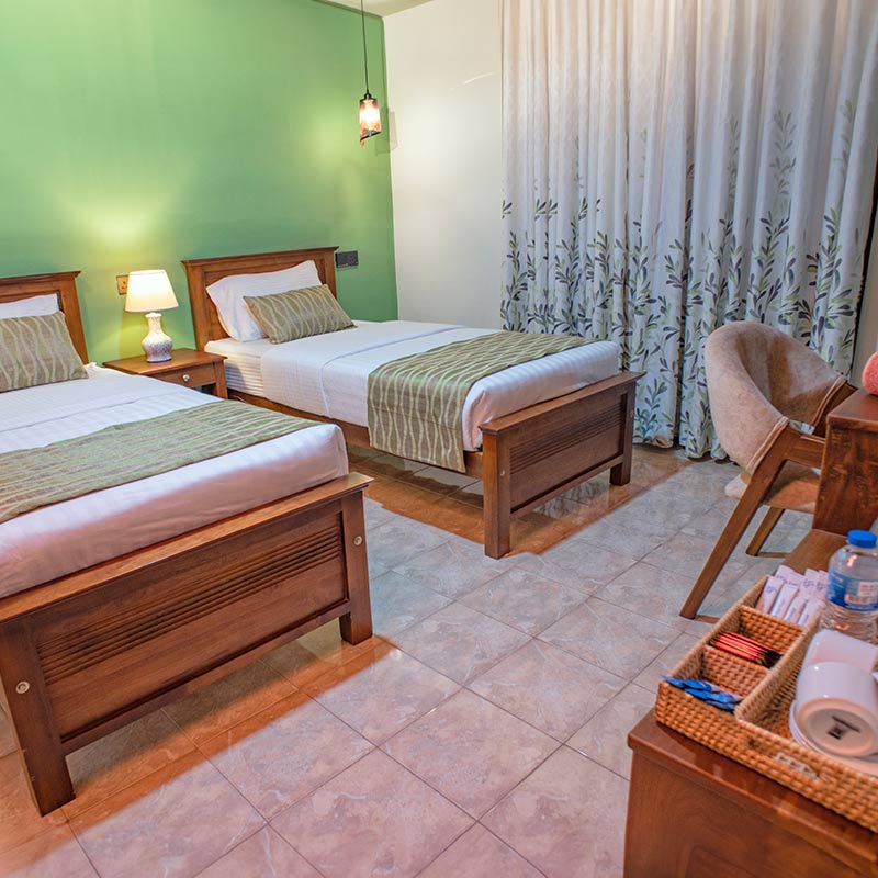 Chalet Double Room with nice furniture